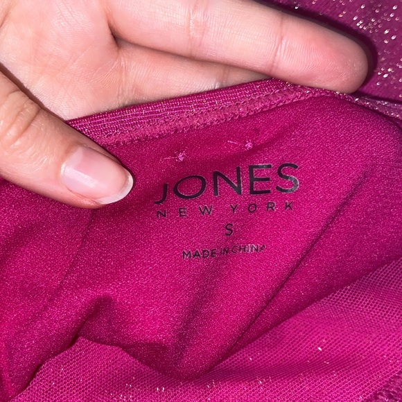 Jones New York | metallic Magenta shimmer Swim One Piece - Picture 9 of 10